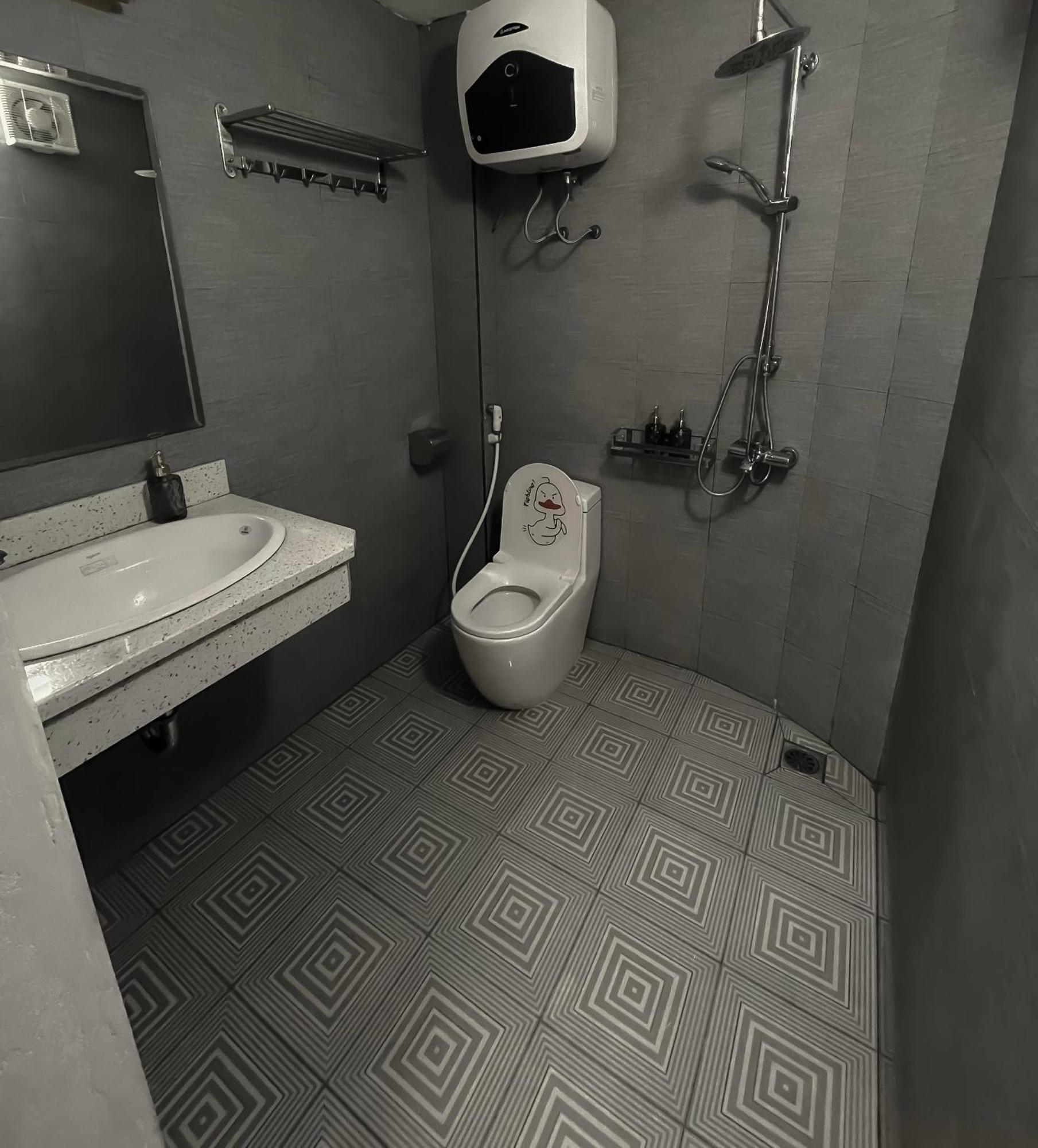 Zeus Living - Old Quater Homestay Hanoï Extérieur photo